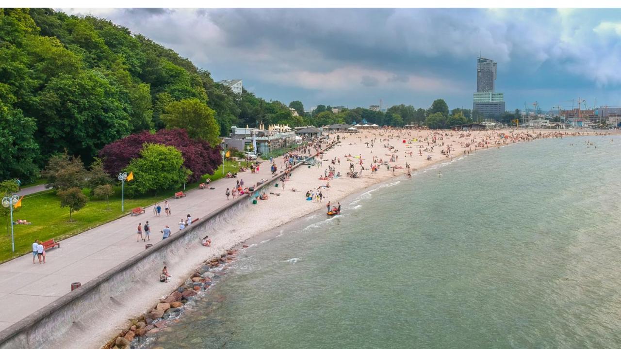 Apartament Faltom 26 Yacht Park Z Tarasem 그디니아 외부 사진